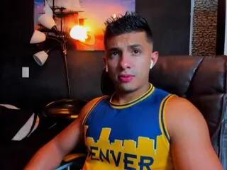 Offline axel_koll on Flirt4Free