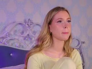 becca_vressel on Flirt4Free 