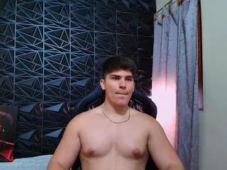 Freechat camiilo_lopez on Flirt4Free