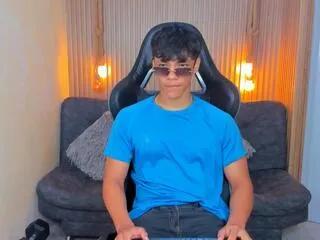 Offline daante_king on Flirt4Free