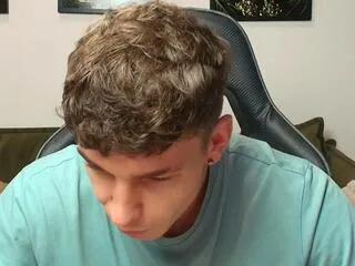 Freechat danny_cuomo on Flirt4Free
