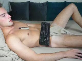 danny_davies on Flirt4Free 