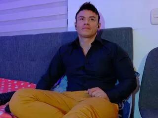 danny_musclehot on Flirt4Free 