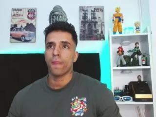Offline darius_phoenixx on Flirt4Free