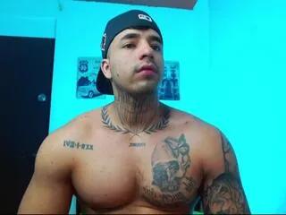 Offline darius_phoenixx on Flirt4Free