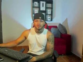 dereck_green on Flirt4Free 