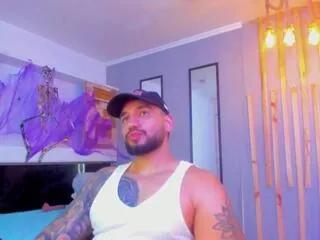 Offline eddie_ryan on Flirt4Free
