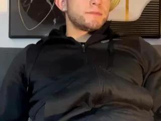 Offline felipe_stanford on Flirt4Free