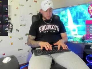 Offline felipe_stanford on Flirt4Free