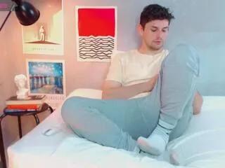 Offline gabriel_navas on Flirt4Free