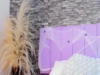 Freechat genesis_monroe on Flirt4Free