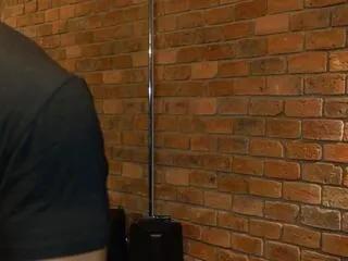 Offline james_axel on Flirt4Free