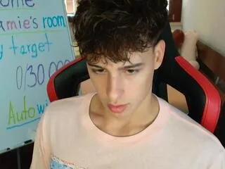 Freechat jamie_chu on Flirt4Free
