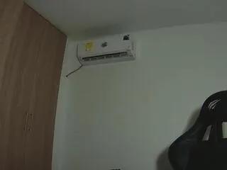 Offline jey_ramsess on Flirt4Free