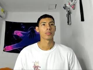 Freechat jhosep_hamilton on Flirt4Free