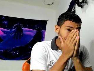 Freechat jhosep_hamilton on Flirt4Free