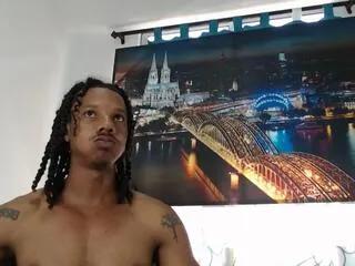 Offline josh_megans on Flirt4Free