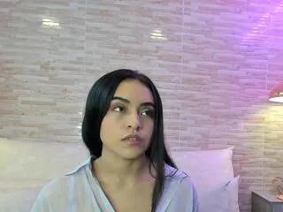 leslie_bush on Flirt4Free