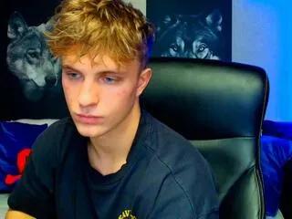 Offline levi_manning on Flirt4Free