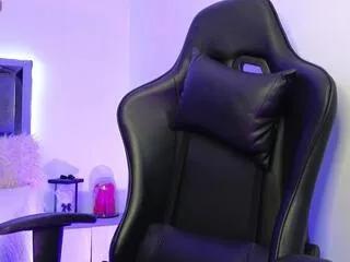 lola_dove on Flirt4Free 