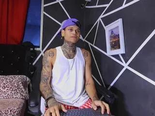 Offline lusito_wilson on Flirt4Free