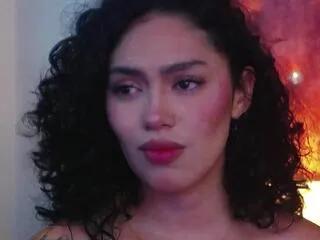 maddison_belucci on Flirt4Free 