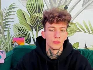 Offline marvin_irving on Flirt4Free
