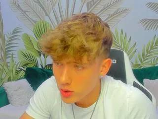 Offline matthew_bieber on Flirt4Free