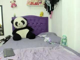 Offline mia_fhox on Flirt4Free
