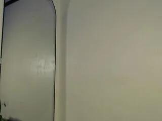 Offline mira_storm on Flirt4Free