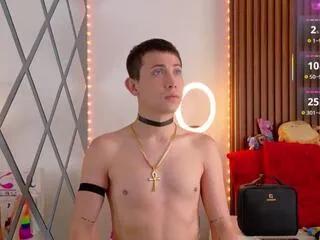 Offline naughty_scott on Flirt4Free