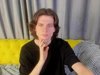 Offline nelson_godman on Flirt4Free