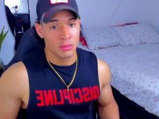 Freechat nick_cartier on Flirt4Free