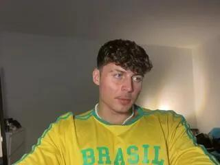 Offline noah_sandler on Flirt4Free