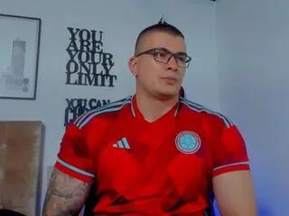 Offline sean_carrera on Flirt4Free