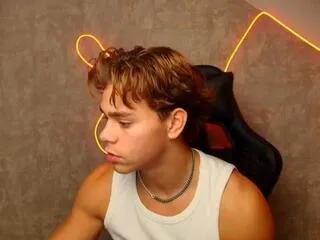 Offline spencer_roth on Flirt4Free