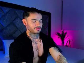 Offline thiago_ferrari on Flirt4Free