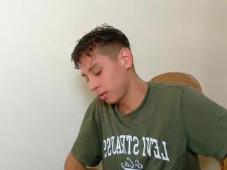 thomas_brack on Flirt4Free