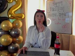 tiffany_moretti on Flirt4Free 