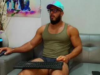 Offline titan_max on Flirt4Free