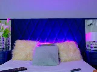 viiolet_saunders on Flirt4Free 
