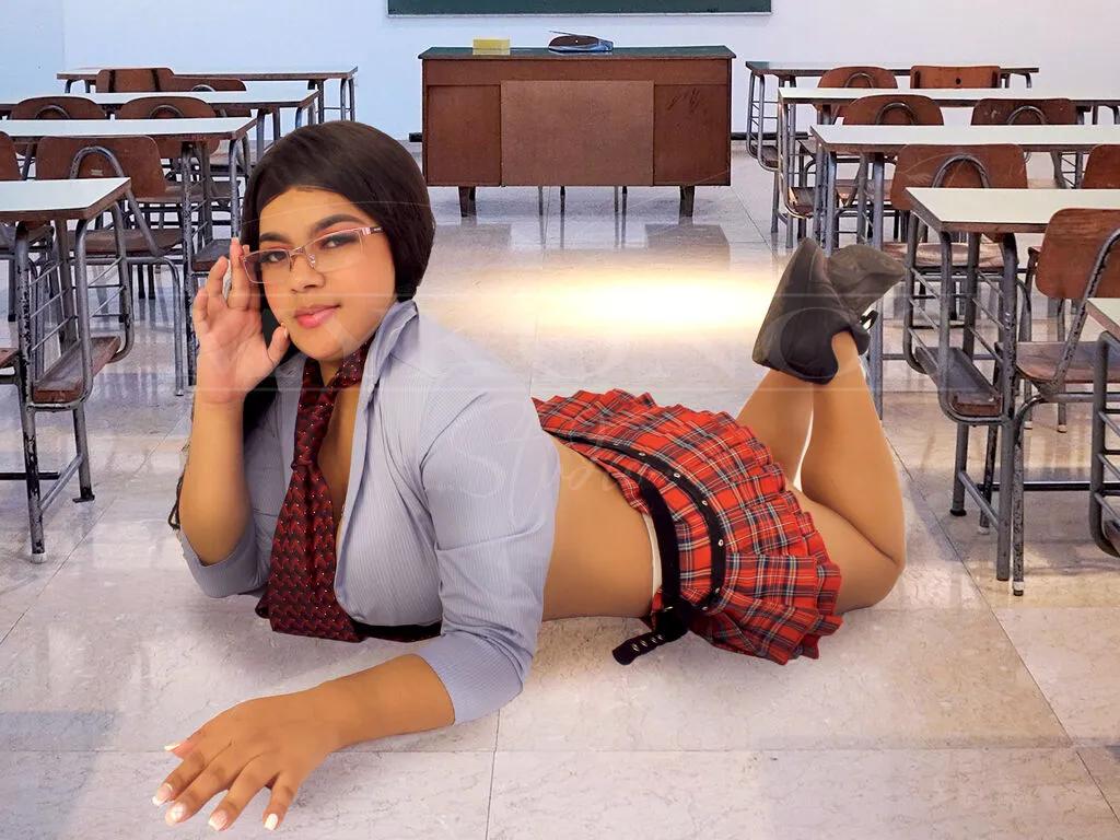 Offline AlessandraPorton on LiveJasmin