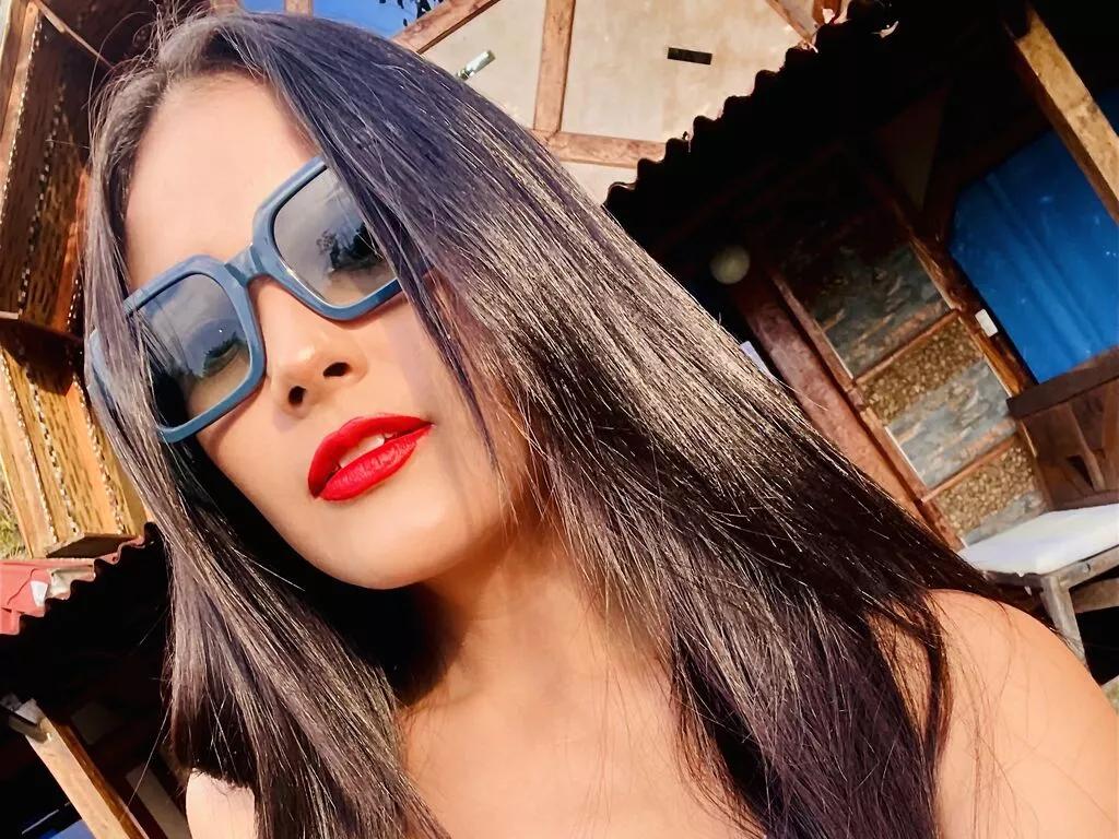 Offline AlisonColemans on LiveJasmin