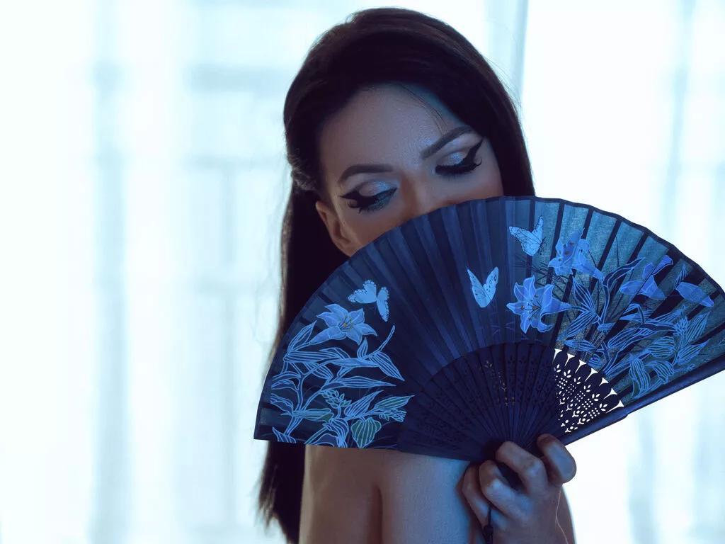 CasseyLeights on LiveJasmin