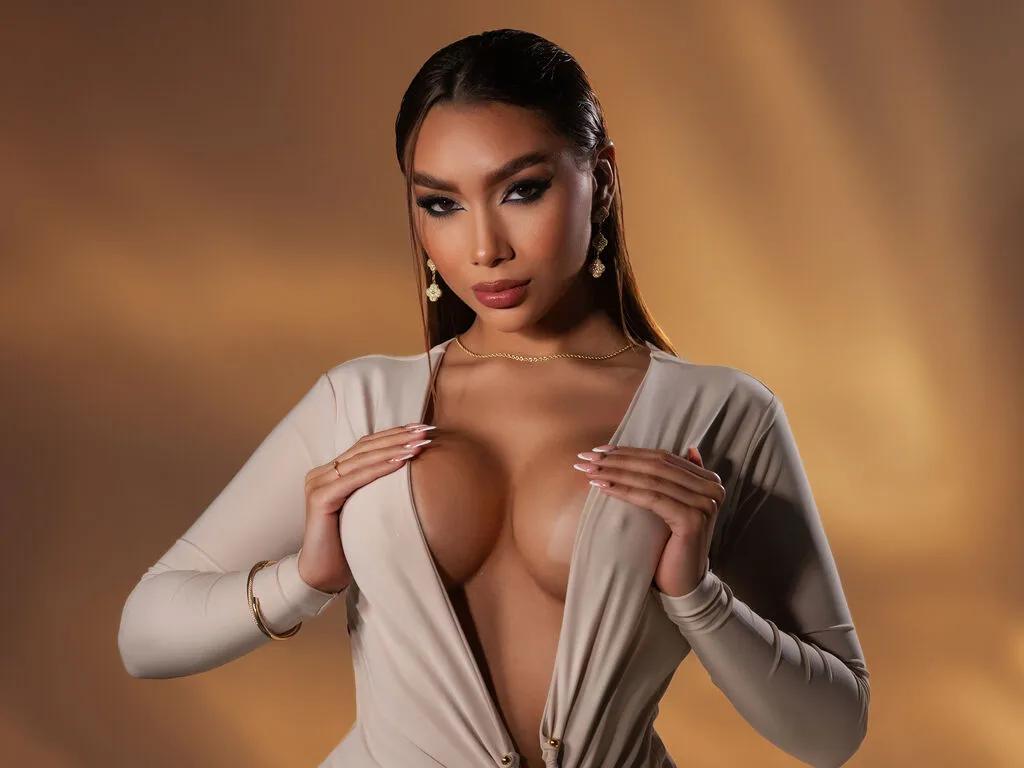 Offline Isabela on LiveJasmin