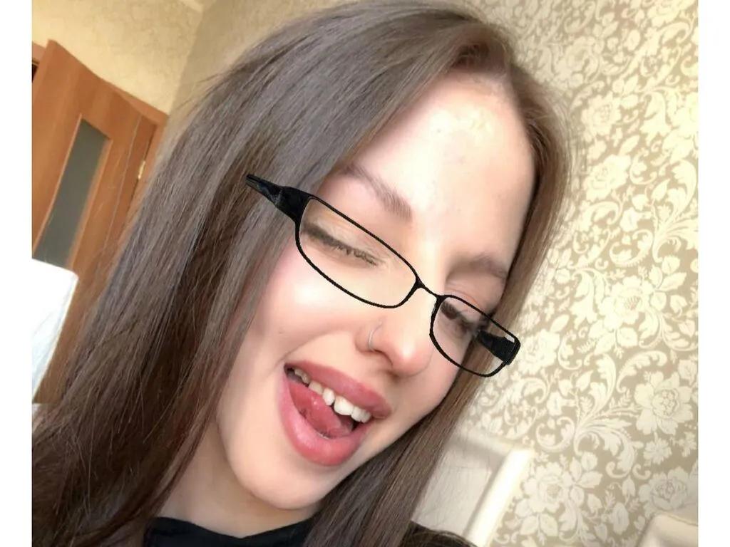 Offline MaryannaLehane on LiveJasmin