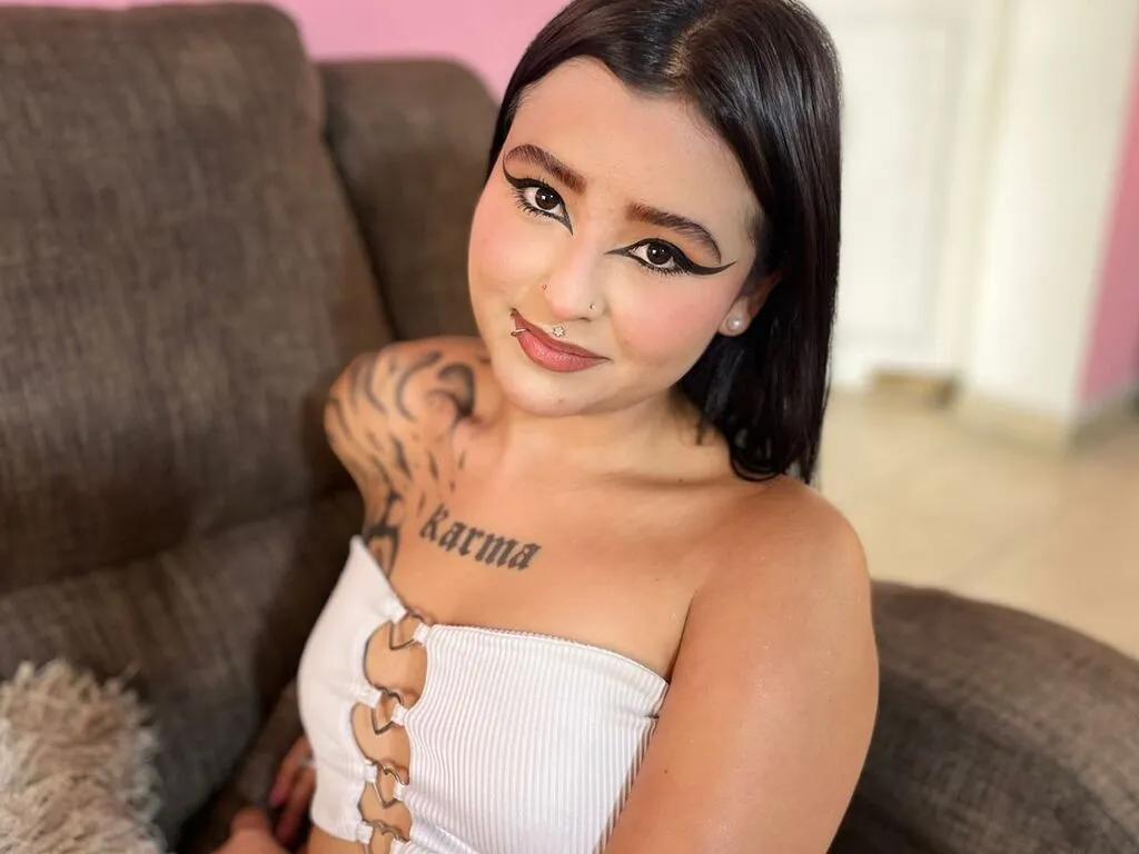 Offline NebulaLux on LiveJasmin