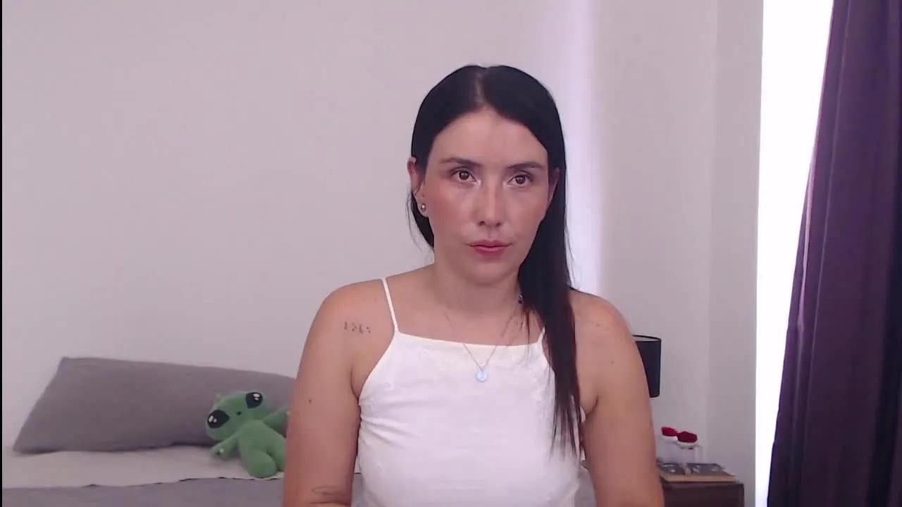 AlanaBelier on Streamray 