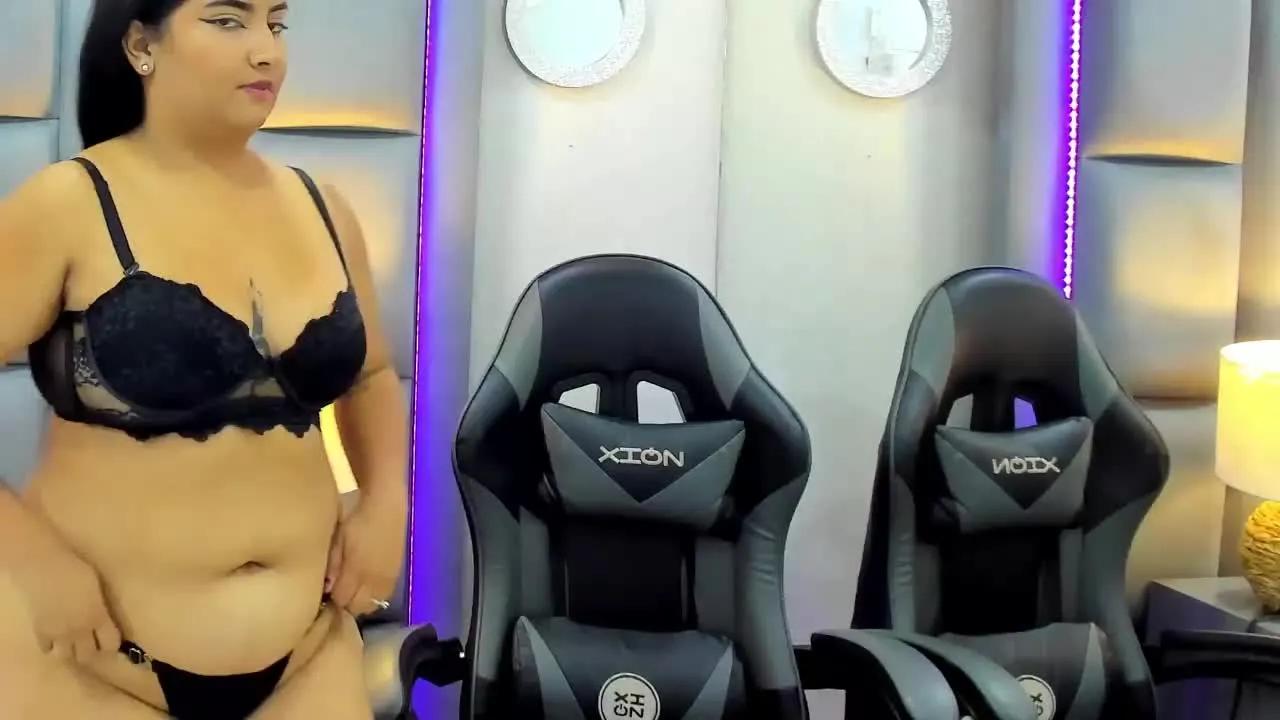 Offline AlannaPortman on Streamray