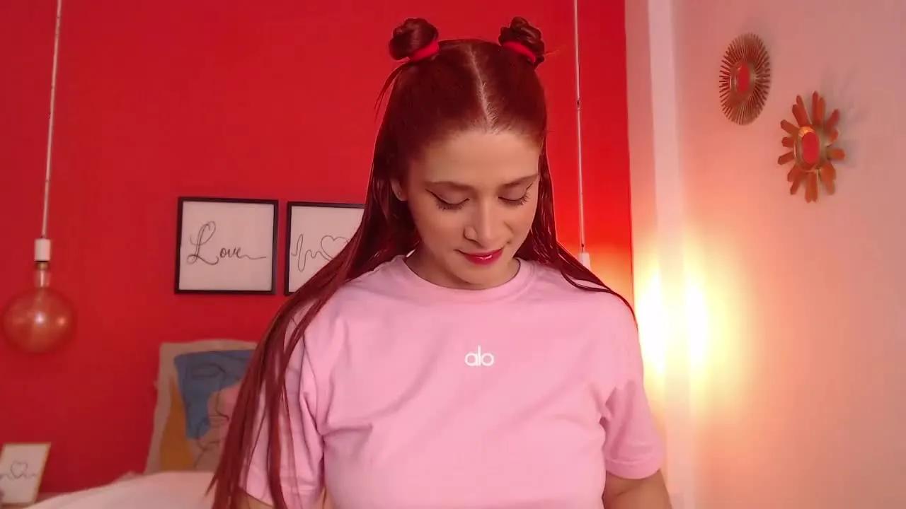 AllanaBlooms on Streamray 
